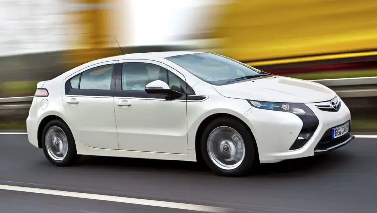 Opel-Ampera-10-rodendan-7