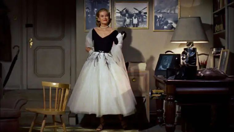 grace-kelly-rear-window