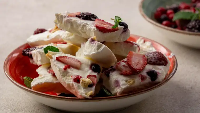zaledjeni jogurt freepik