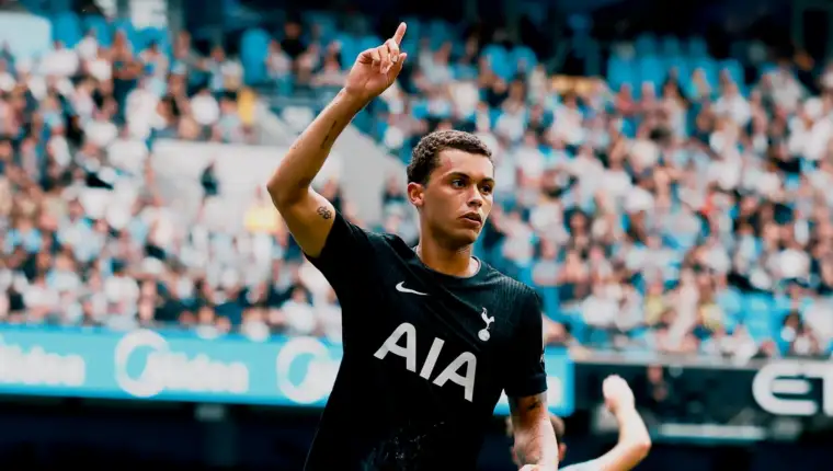 Brennan Johnson of Tottenham Hotspur celebrates their first goal