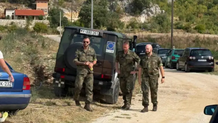 eufor-stigao-na-lice-mjesta-stocani-grade-zid-oko-harema-snimka-zaslona-2025-08-23-101824_68a97e5ac3c03