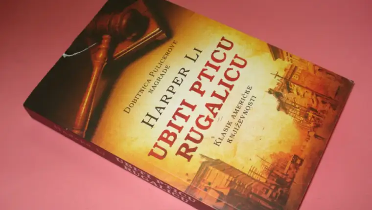 Ubiti pticu rugalicu (