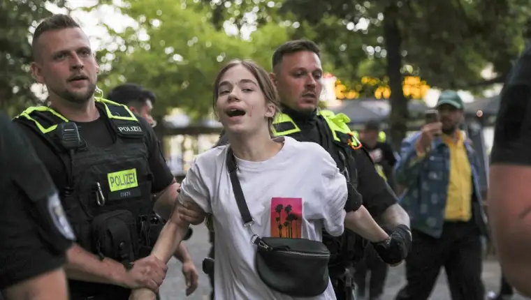 Njemačka policija privela 14-godišnjakinju na propalestinskom protestu u Berlinu
