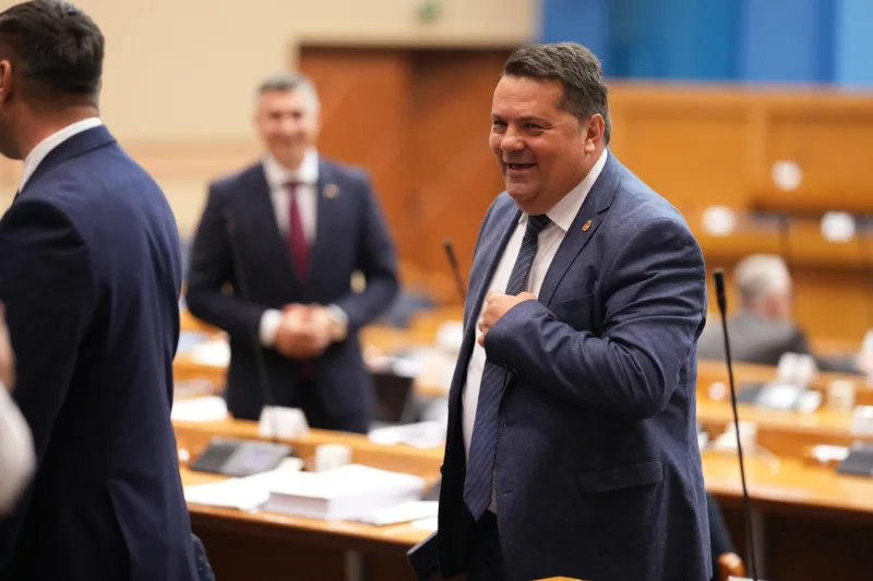 Banja Luka: Kaos na sjednici NSRS-a, Vukanović rekao Stevandiću da mu "ide vrijeme ćorke"