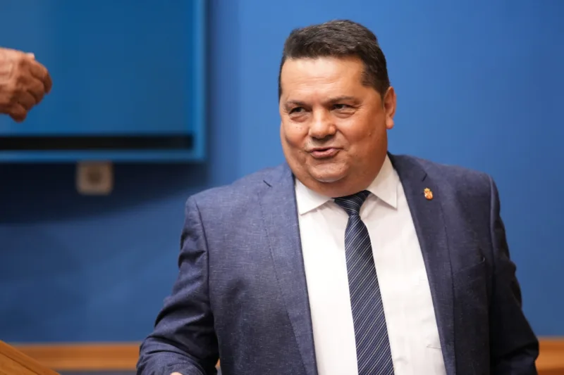 Banja Luka: Kaos na sjednici NSRS-a, Vukanović rekao Stevandiću da mu "ide vrijeme ćorke"