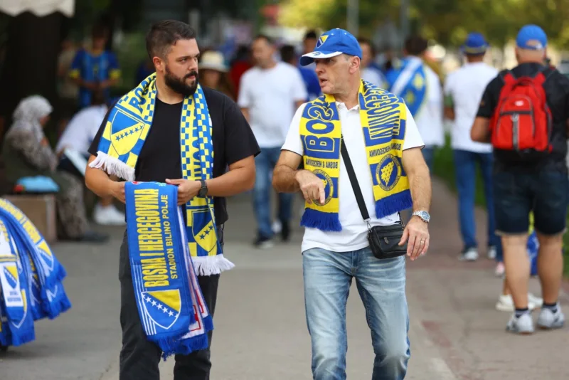 Navijači - zenica - Raport