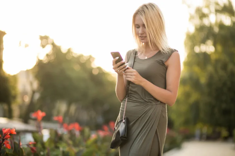 mobitel freepik