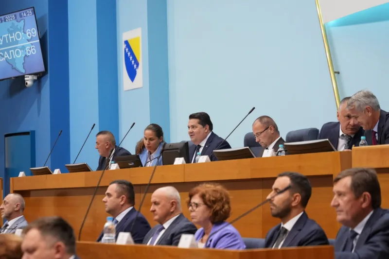 Banja Luka: Narodna skupština RS o izborima za predsjednika RS