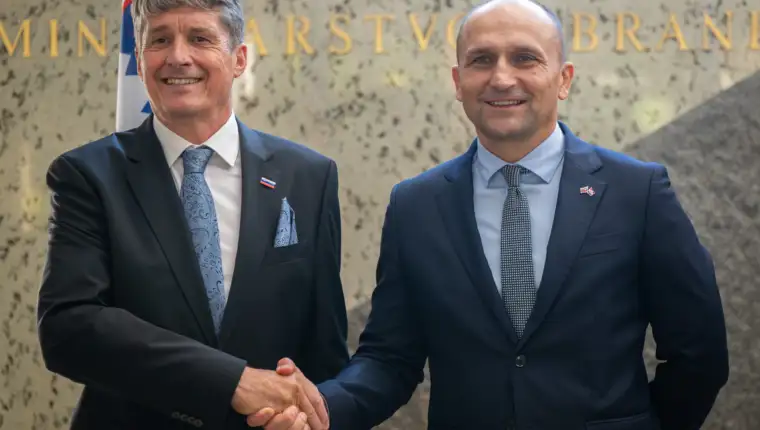 Zagreb: Zajdnička izjava ministara obrane Slovenije i Hrvatske