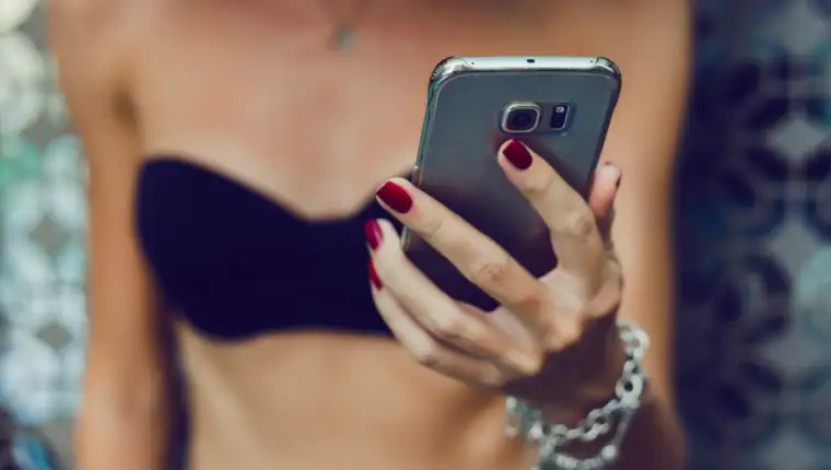 mobitel freepik