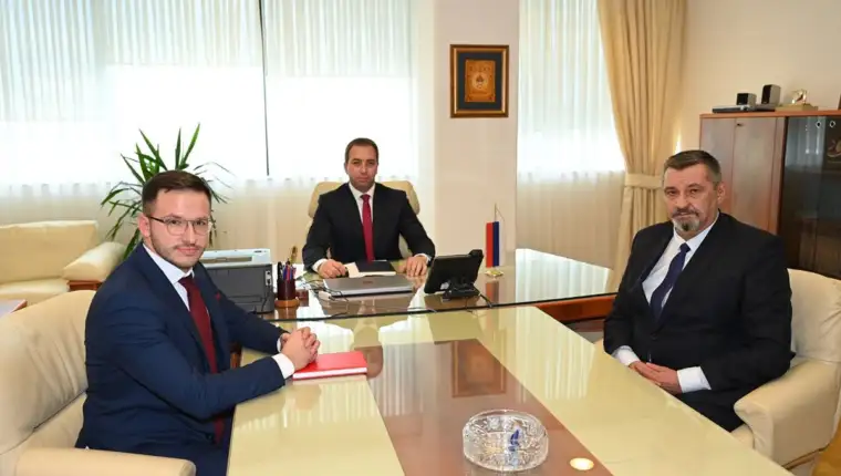 selak-knezevic