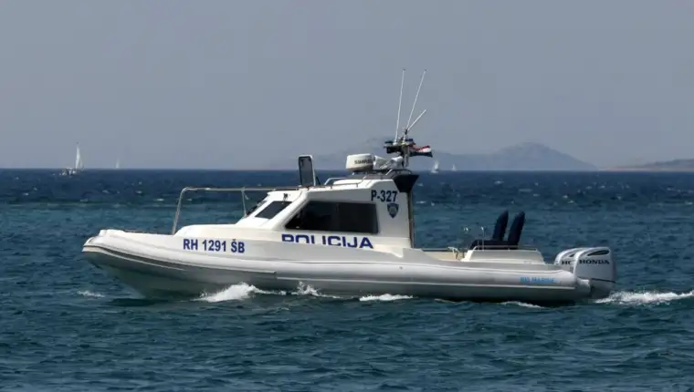 Tribunj: Pomorska policija u ophodnji kod Tribunja