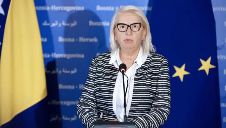 mira pekic pdp fena