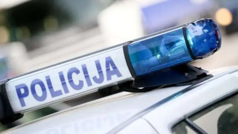 policija