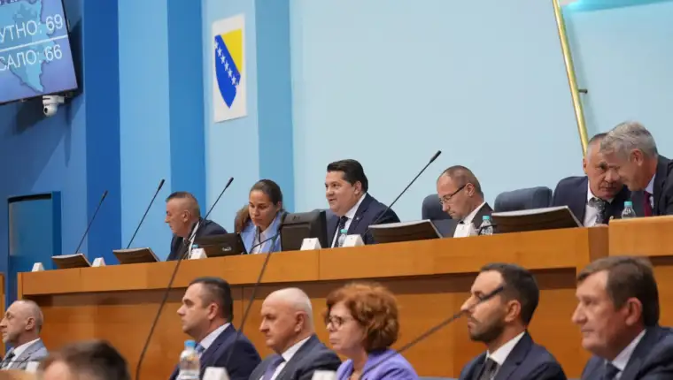 Banja Luka: Narodna skupština RS o izborima za predsjednika RS