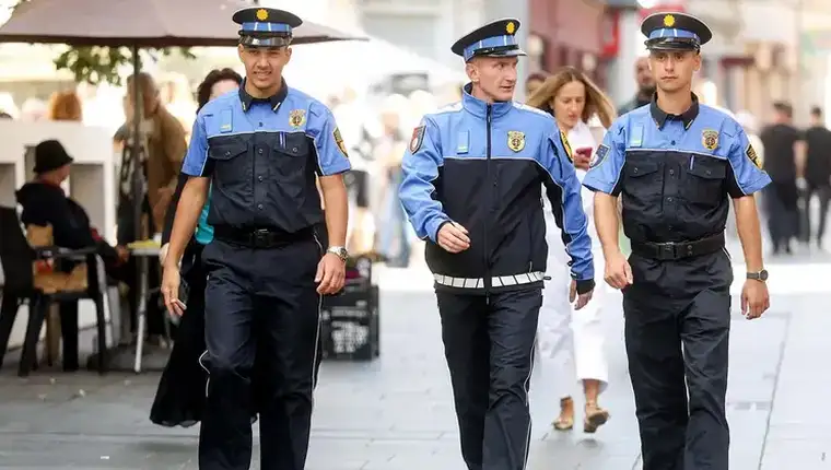 policija-uniforme-3