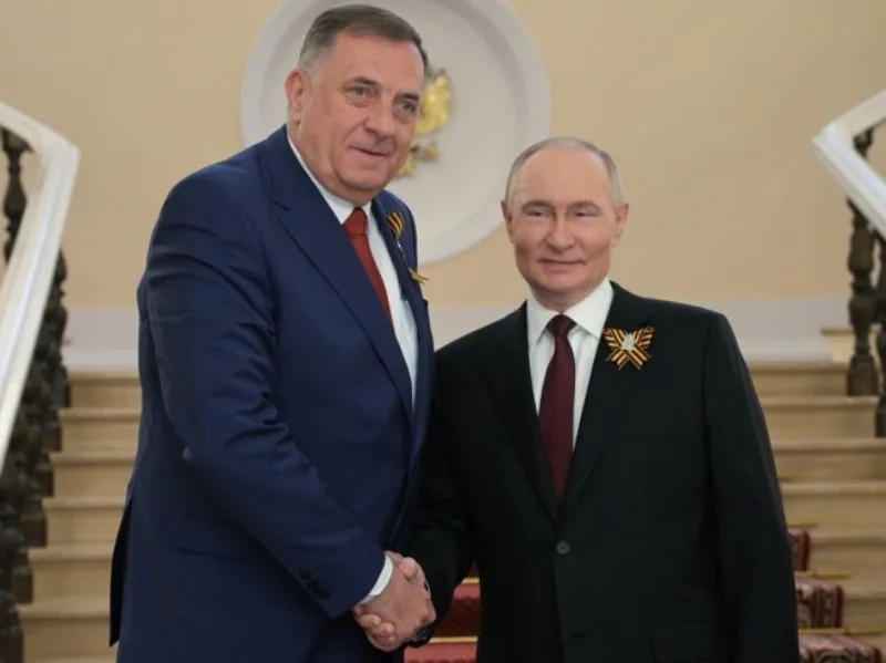 dodik13
