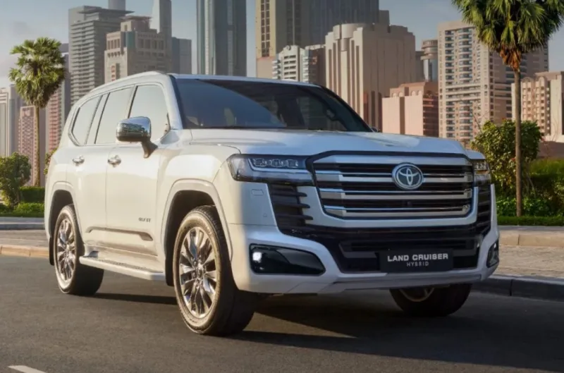 Land Cruiser 300 hybrid