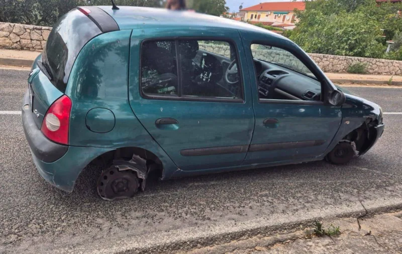 auto bez guma