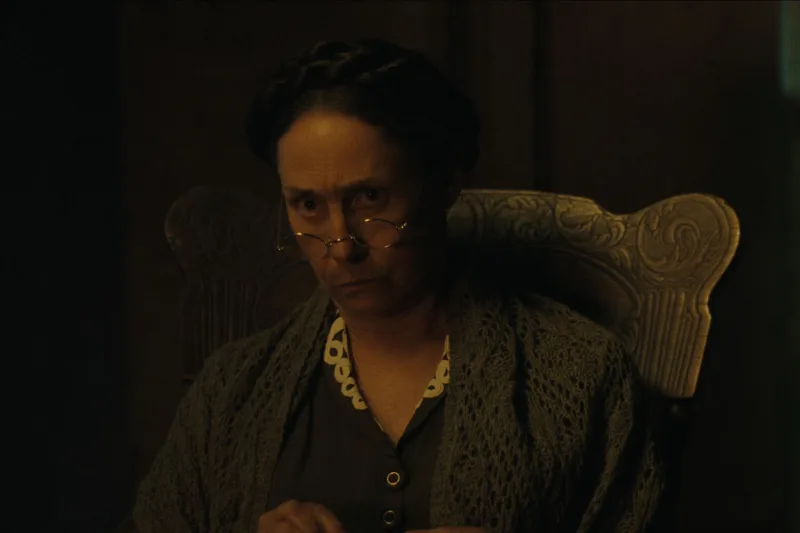 Laurie Metcalf