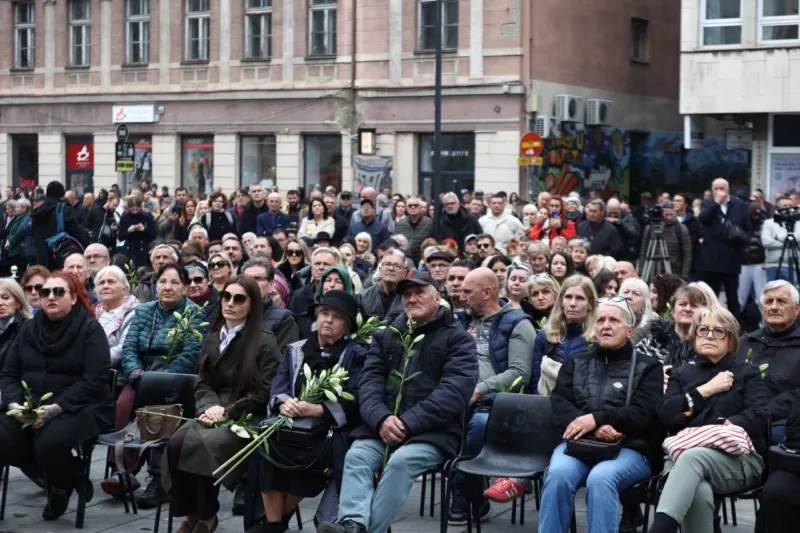 komemoracija halid beslic pozoriste vani6