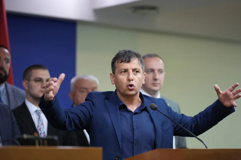 Banja Luka: Oporba u Narodnoj skupštini održala konferenciju za medije