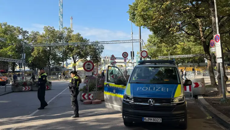 Oktoberfest remains closed for the time being after bomb threat