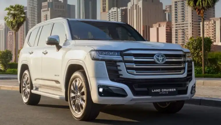 Land Cruiser 300 hybrid
