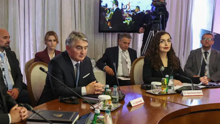 Komšić na sastanku lidera Brdo-Brioni procesa u Draču (3)