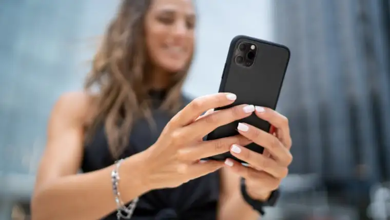 mobitel freepik