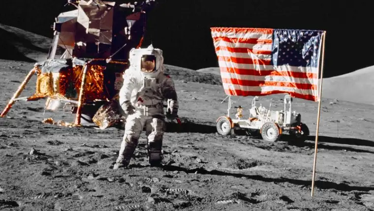 astronaut mjesec NASA