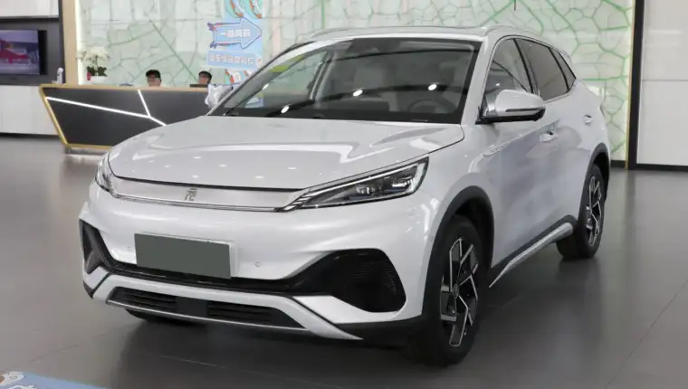 kina auto