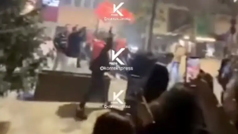 pucanje u zrak slavlje