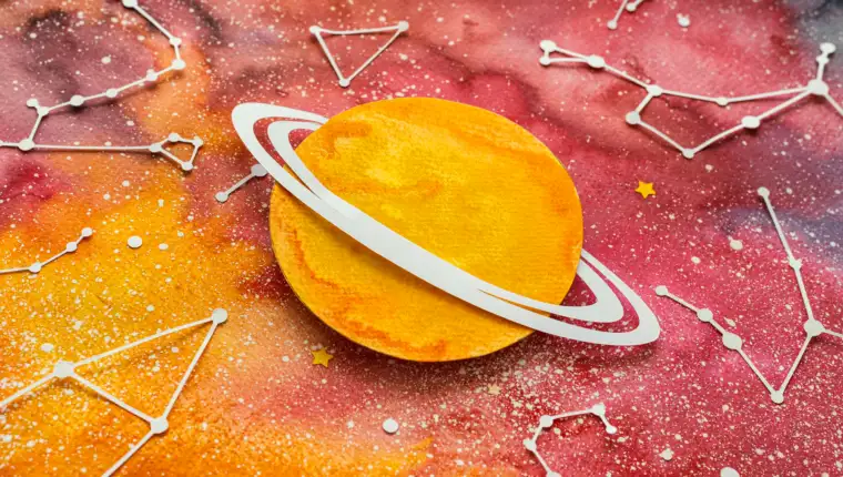 saturn freepik