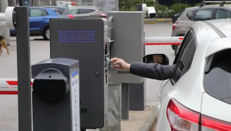 parking stari grad