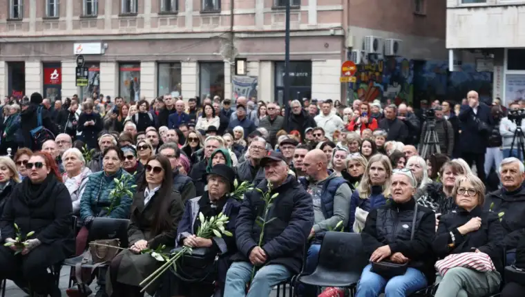 komemoracija halid beslic pozoriste vani6