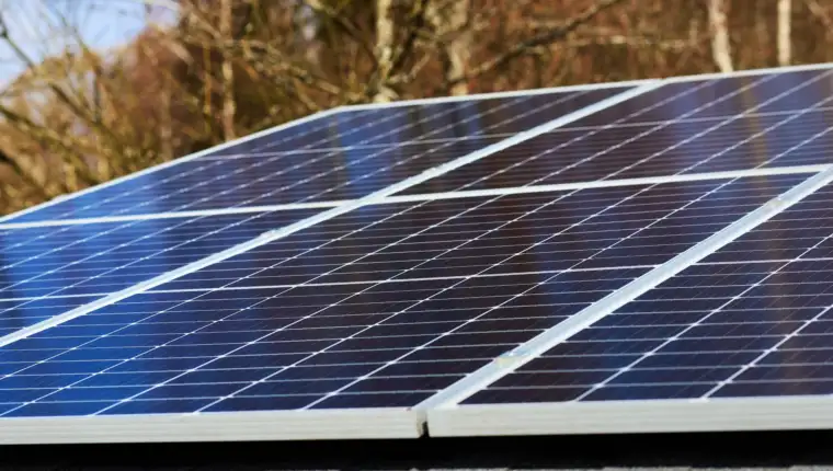 solarni paneli freepik
