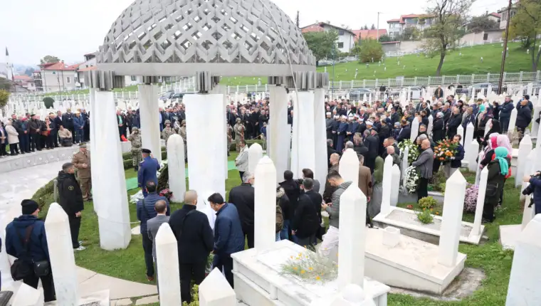 alija_izetbegovic_godisnjica_aliji_izetbegovicu_27925