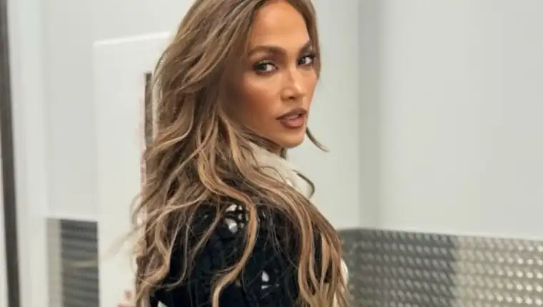 Jennifer Lopez