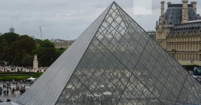 Louvre 3