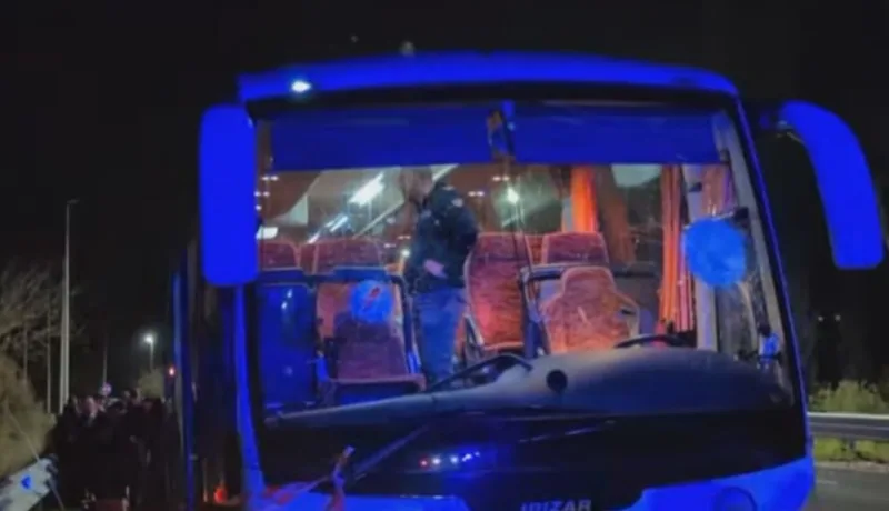 Autobus napad