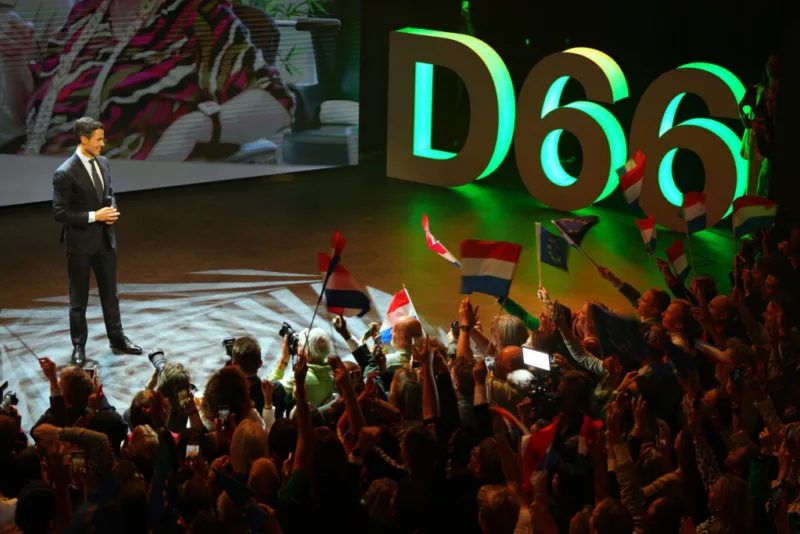 D66