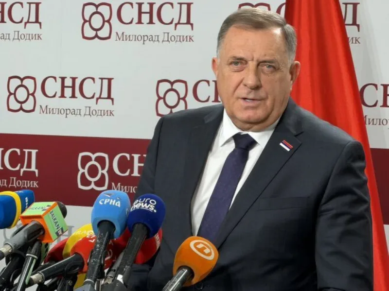 Dodik snsd