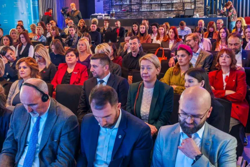 Konferencija SOS