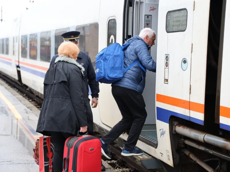 251109 ploce sarajevo vlak 10009