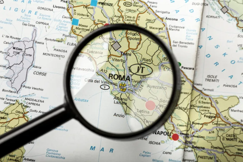 mapa italija freepik