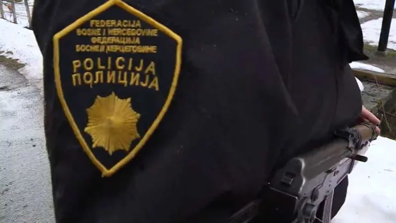 Policija5