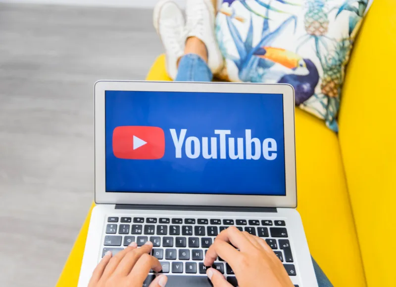 You Tube freepik