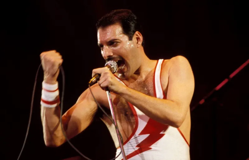 Freddie Mercury3