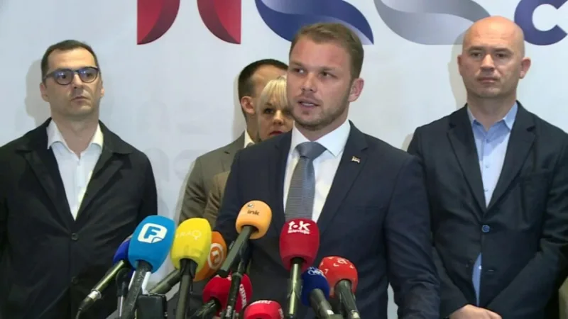 Res 1764105136 snsd privatna partija na presu u izbornoj noci samo sinovi funkcionera